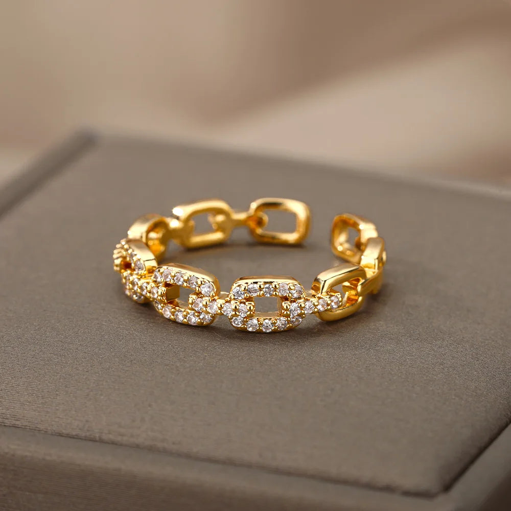 Zircon Twist Band