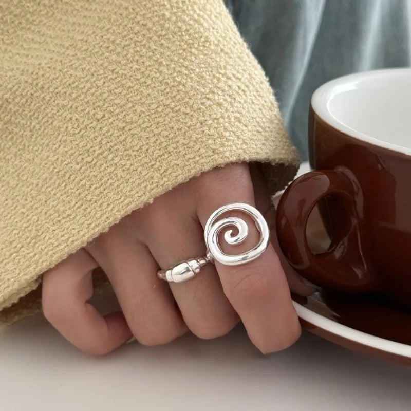 Floral Groove Ring