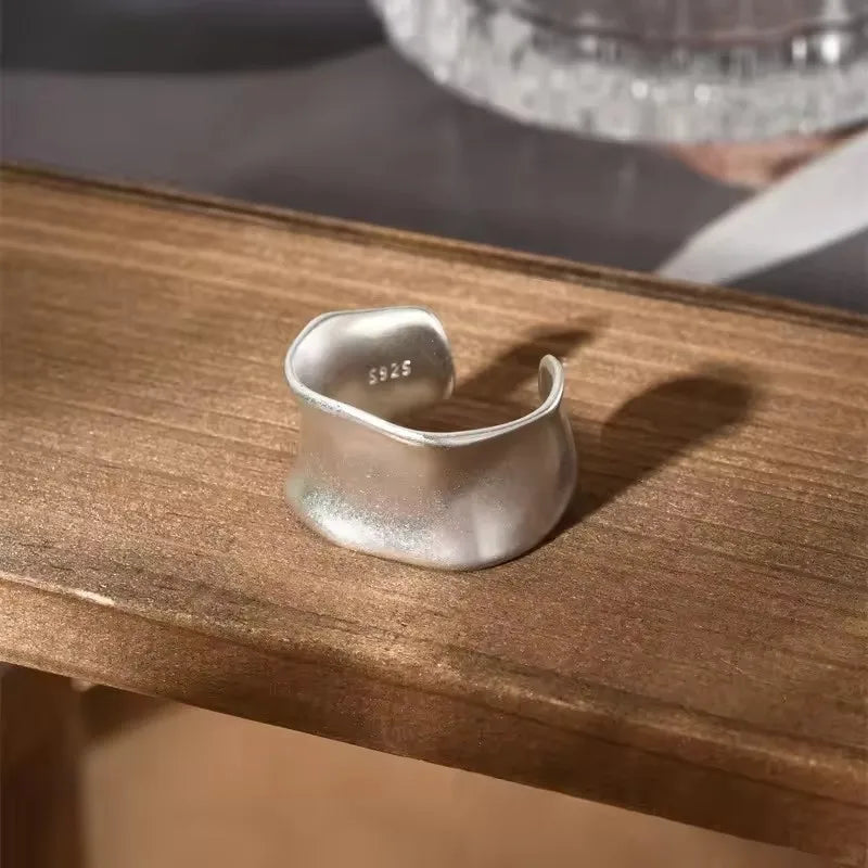 Floral Groove Ring