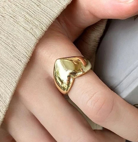 Vintage Nail Band