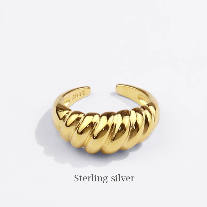 Twist & Turn Ring