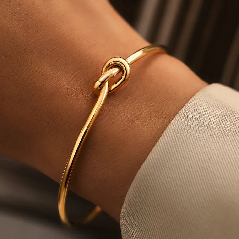 Twisted Legacy Bangle