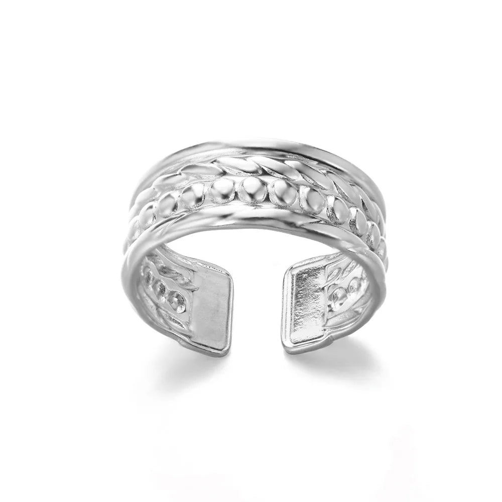 Celeste Shell Ring