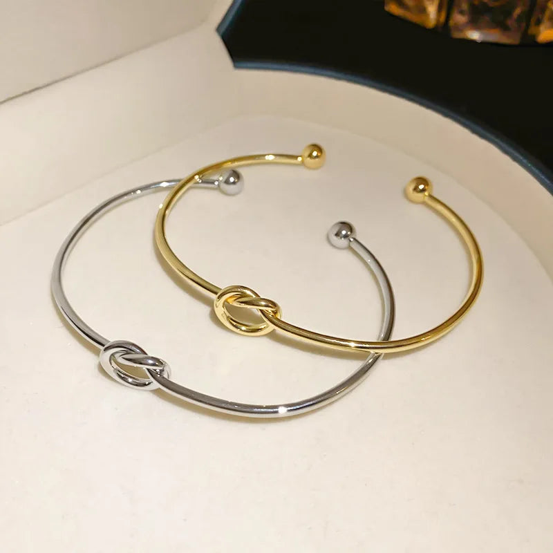 Twisted Legacy Bangle