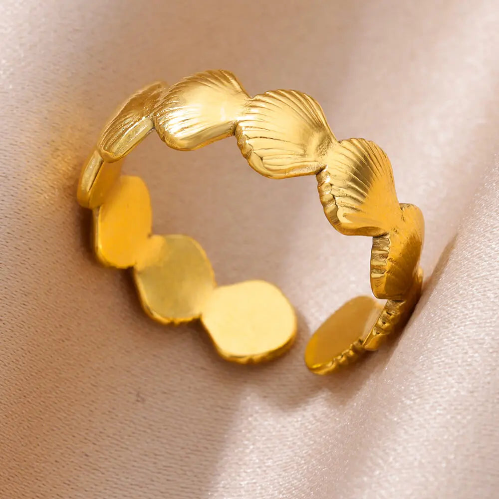 Celeste Shell Ring