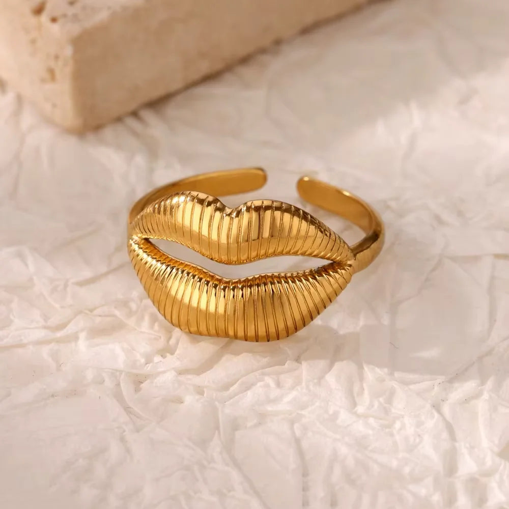 SunBloom Starfish Ring