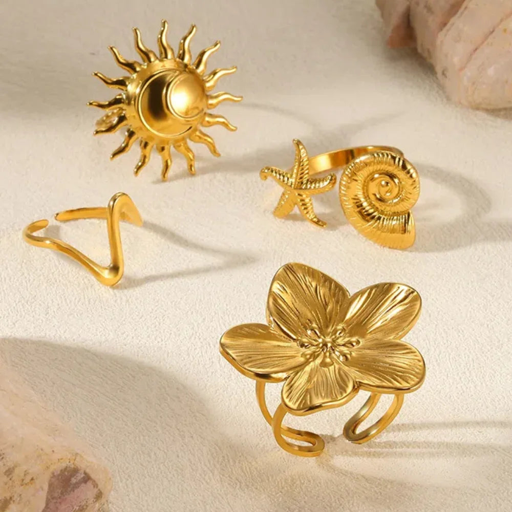 SunBloom Starfish Ring