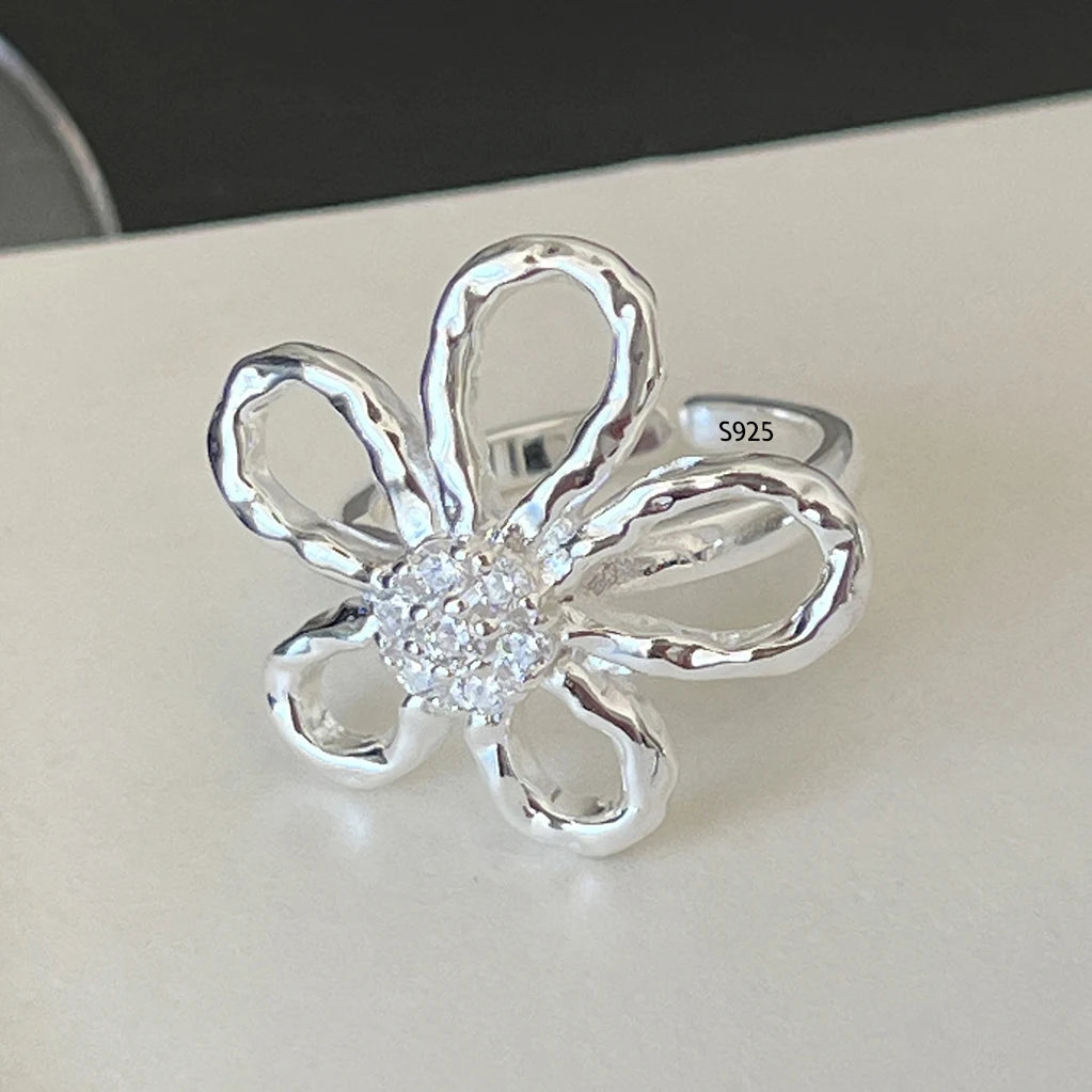 Floral Groove Ring