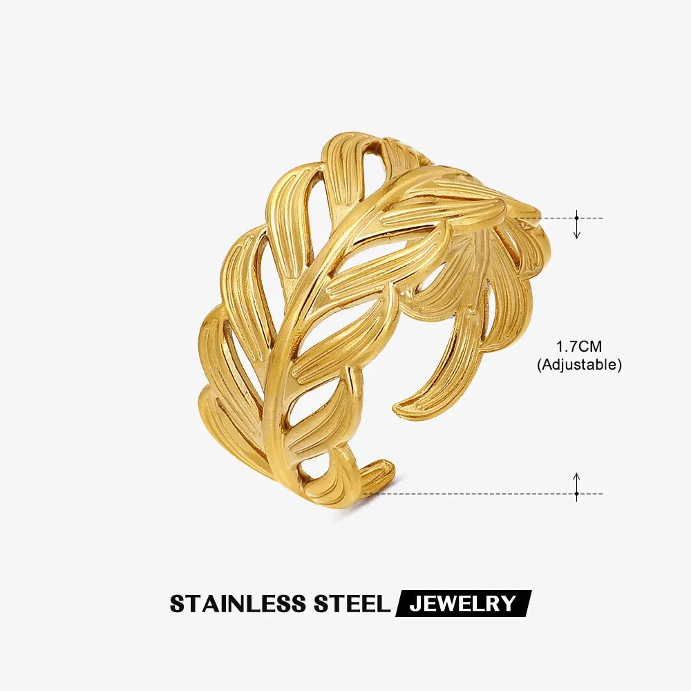 Celeste Shell Ring
